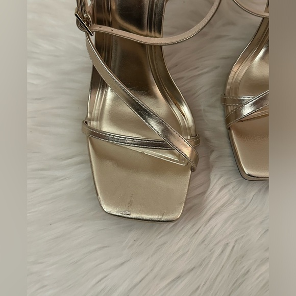💯SOLD💯 Zara Women’s Gold Strappy Heels - Size 6.5 US (EU 37) - Picture 3 of 7